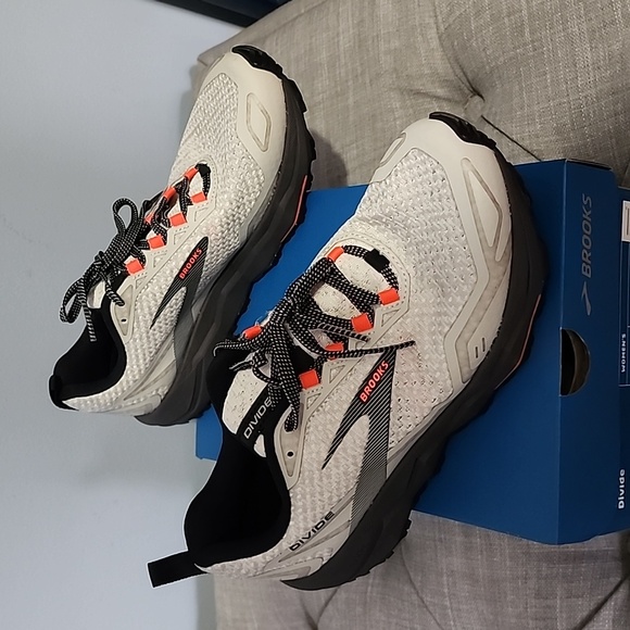 Brooks Divide Trail Running sneakers - Picture 3 of 5